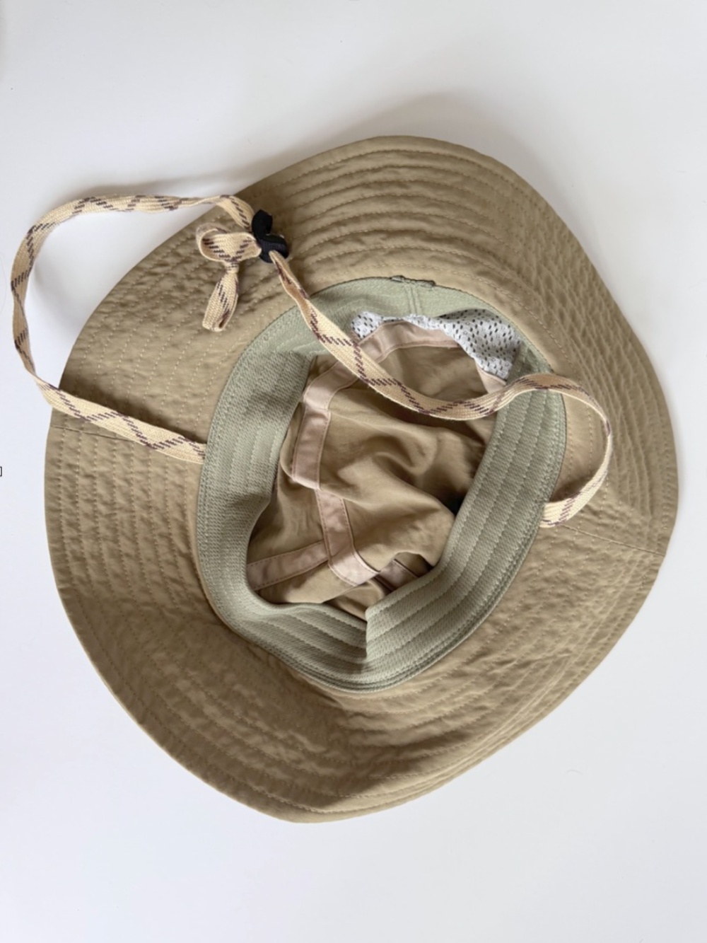 Patagonia Packable Tan Sun Bucket Hat Outdoors with Strap - Picture 7 of 8